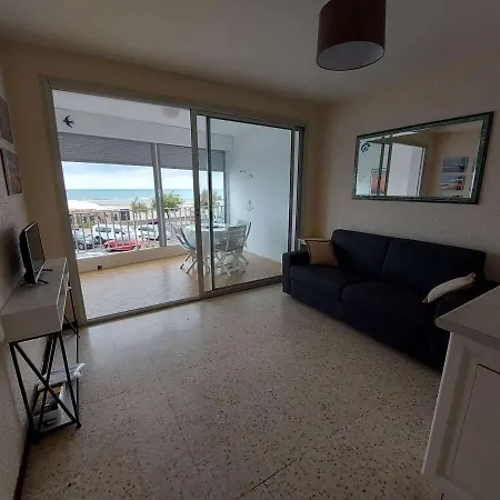 Apartment Studio Front De Mer Au Grau D'agde Avec Terrasse Et Parking Prive - Fr-1-423-285 Le Grau-d'Agde
